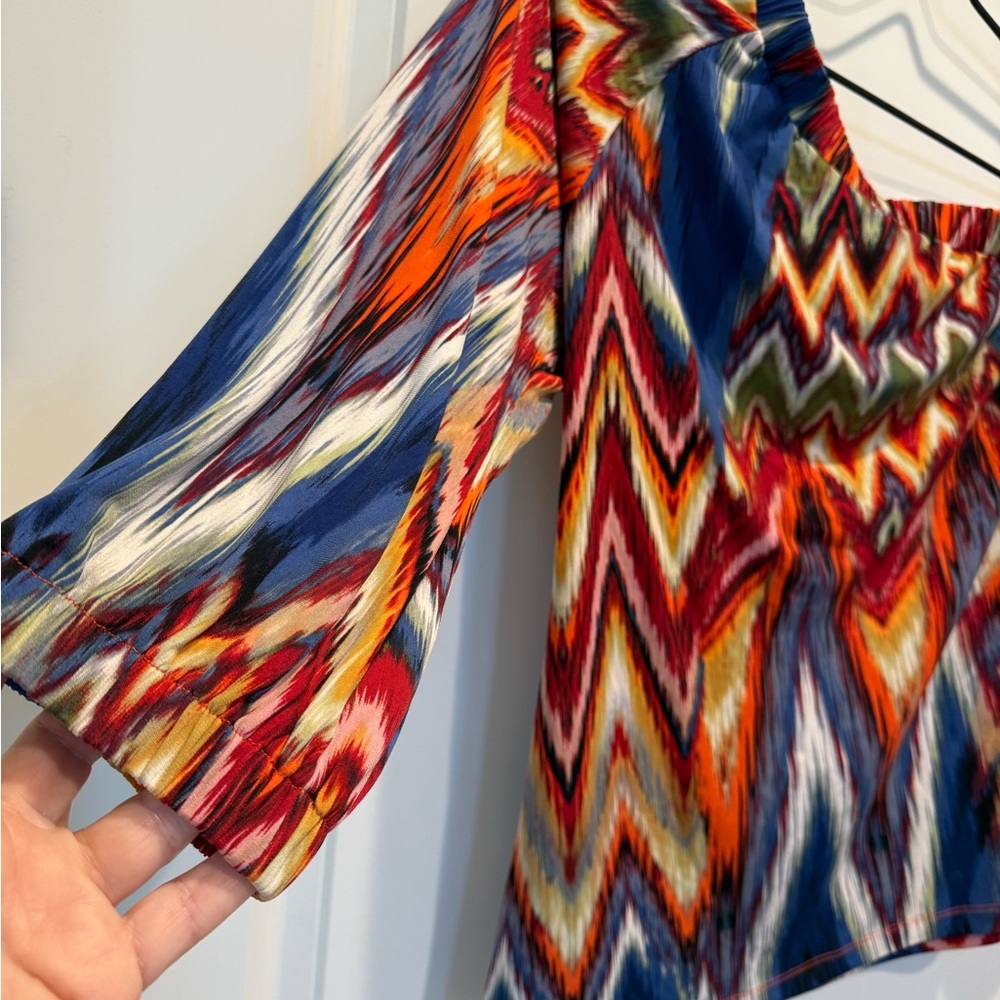 Colorful Zigzag Patterned Top